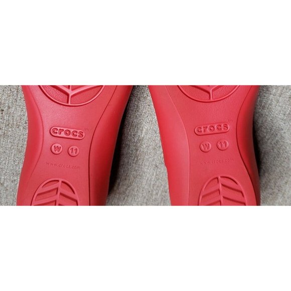 CROCS Iconic SIENNA Size 11 Comfort FLATS Red FLAME Lightweight CASUAL Ballet - Picture 8 of 8